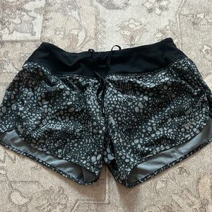 Women’s Nike Running Shorts — Size Small — Dri-Fit — Black w/ Gray Spec Pattern